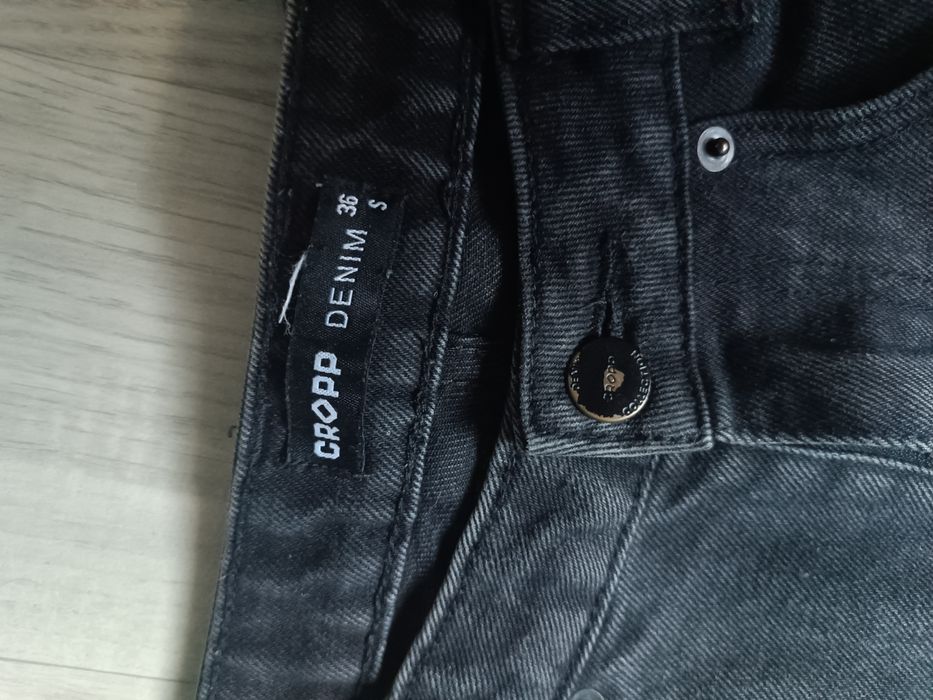 Женские джинсы mom Cropр.S