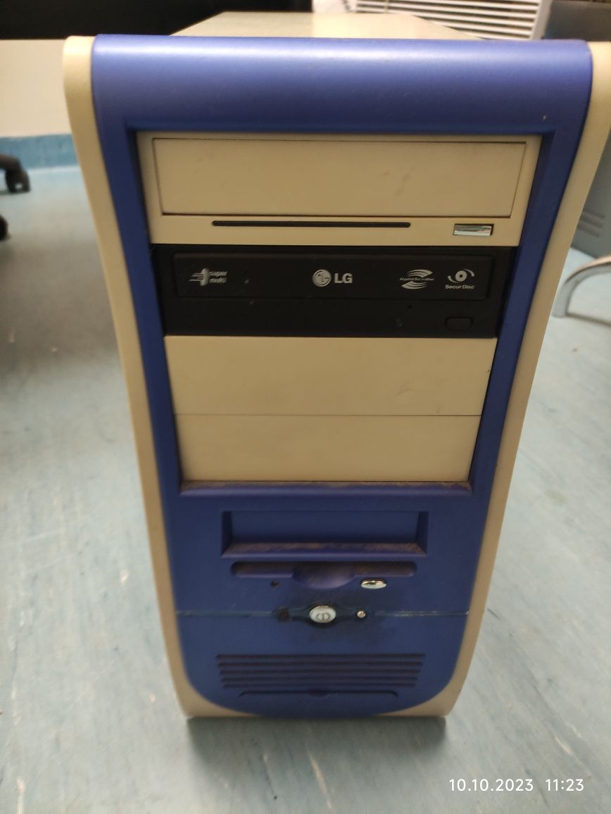 Системный блок Asus PQ5 Xeon E5405 6Gb ddr2 ssd + hdd GeForce 9800gt