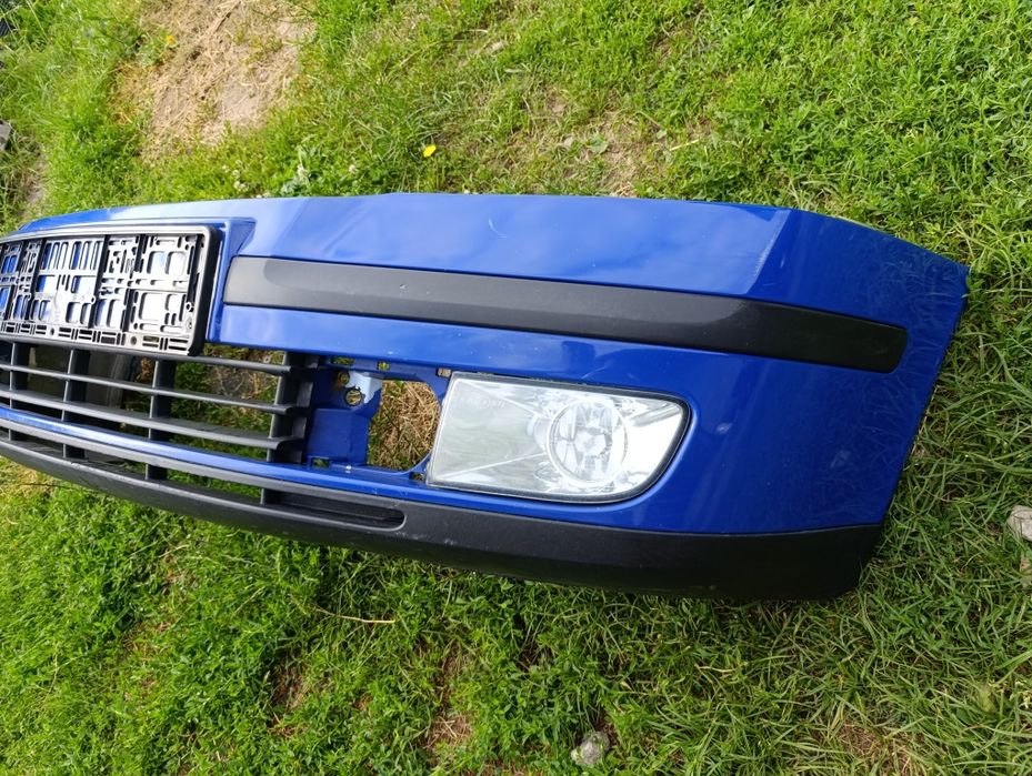 Бампер передній Skoda Octavia A5 дорест Октавія а5