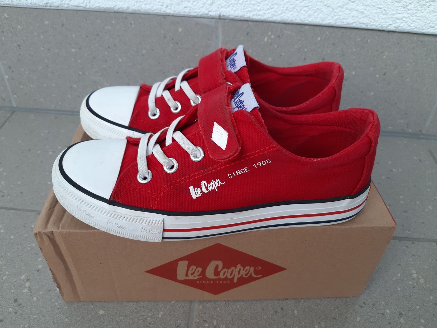 Trampki Lee Cooper rozm. 33