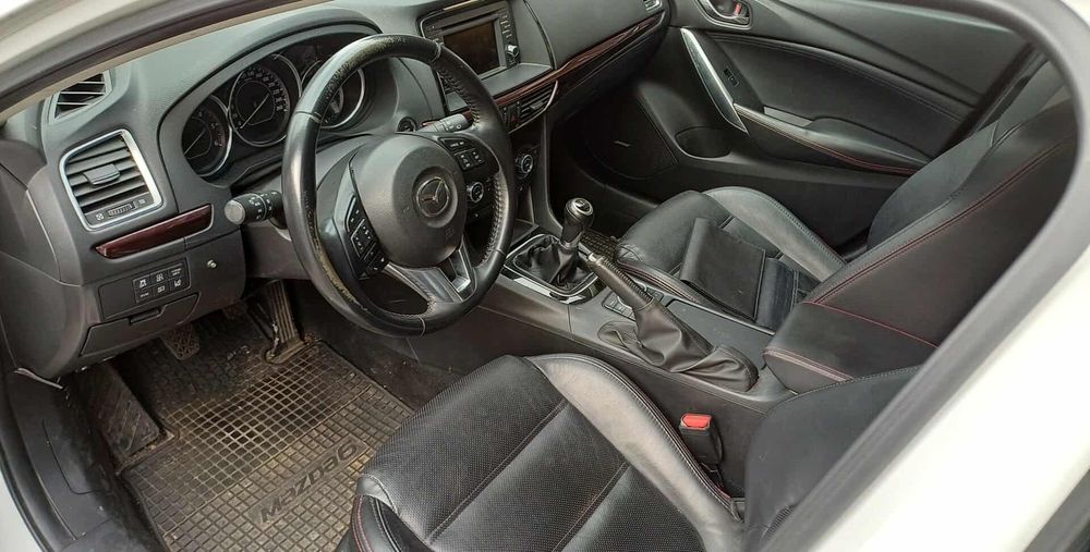 Mazda 6 GJ 2013 2.2 diesel manual kombi skyactive