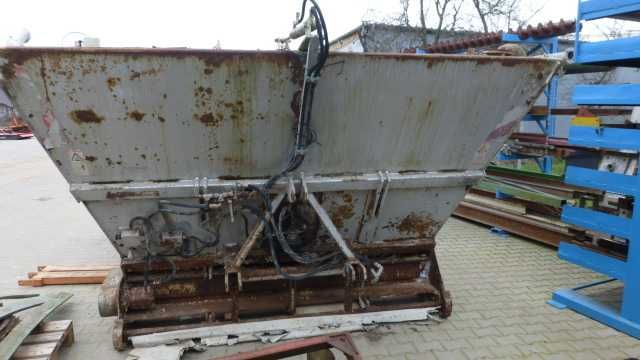 Stabilizator Gruntu Recykler STEHR SBF 24 z Rozsiewaczem SBS 4000