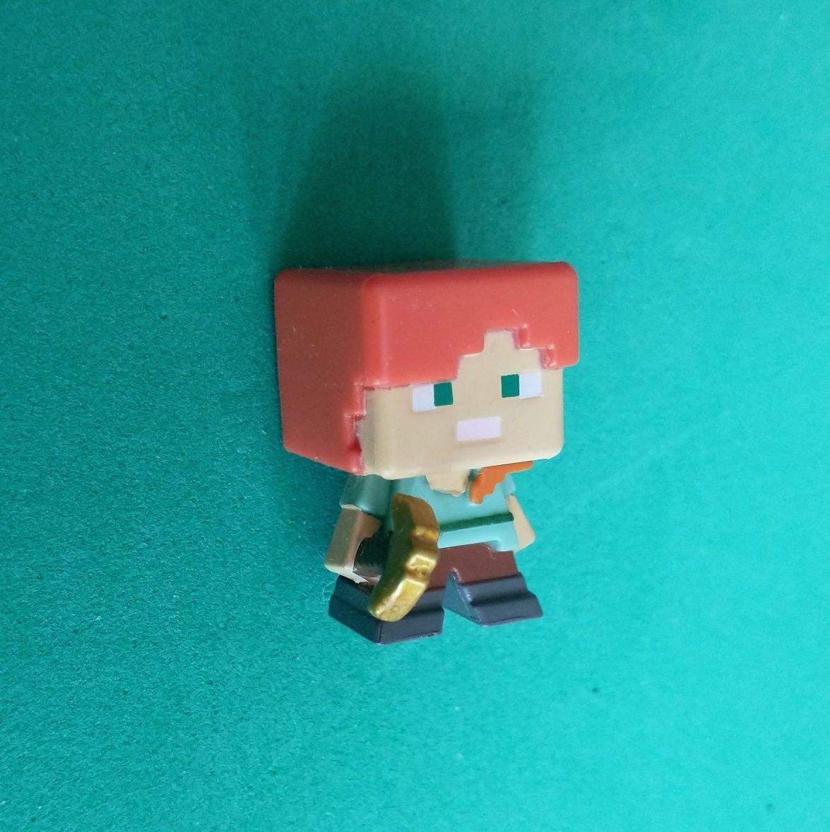 Figurka Minecraft Mini figurka ALEX z kilofem / oryginalna nie lego.