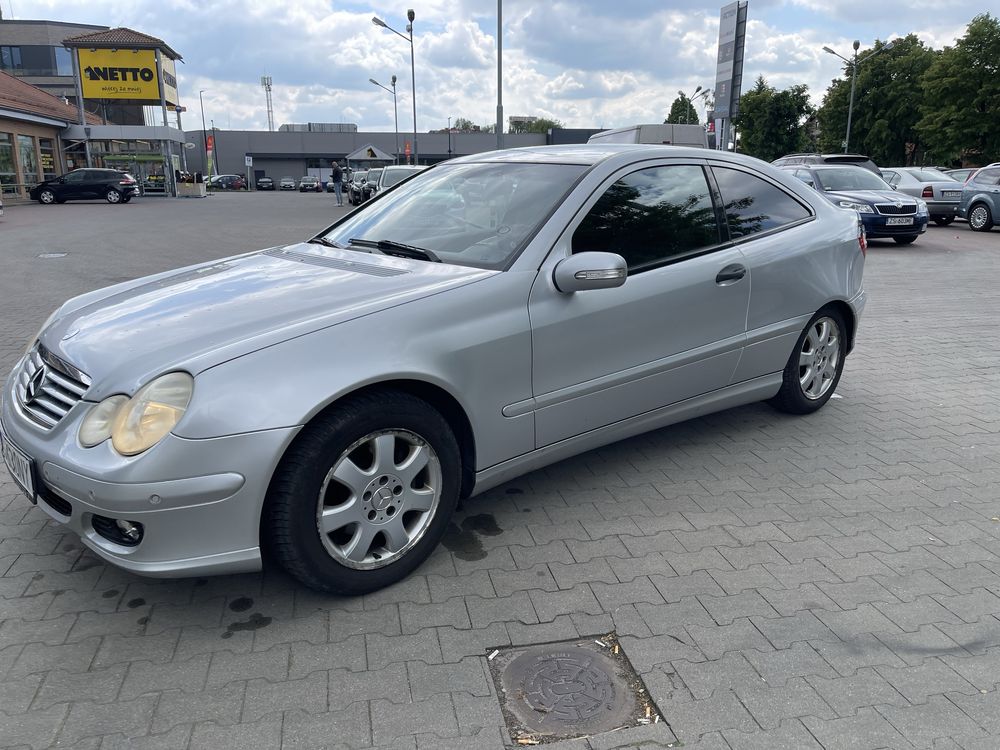 Mercedes c sportcoupe cdi hak