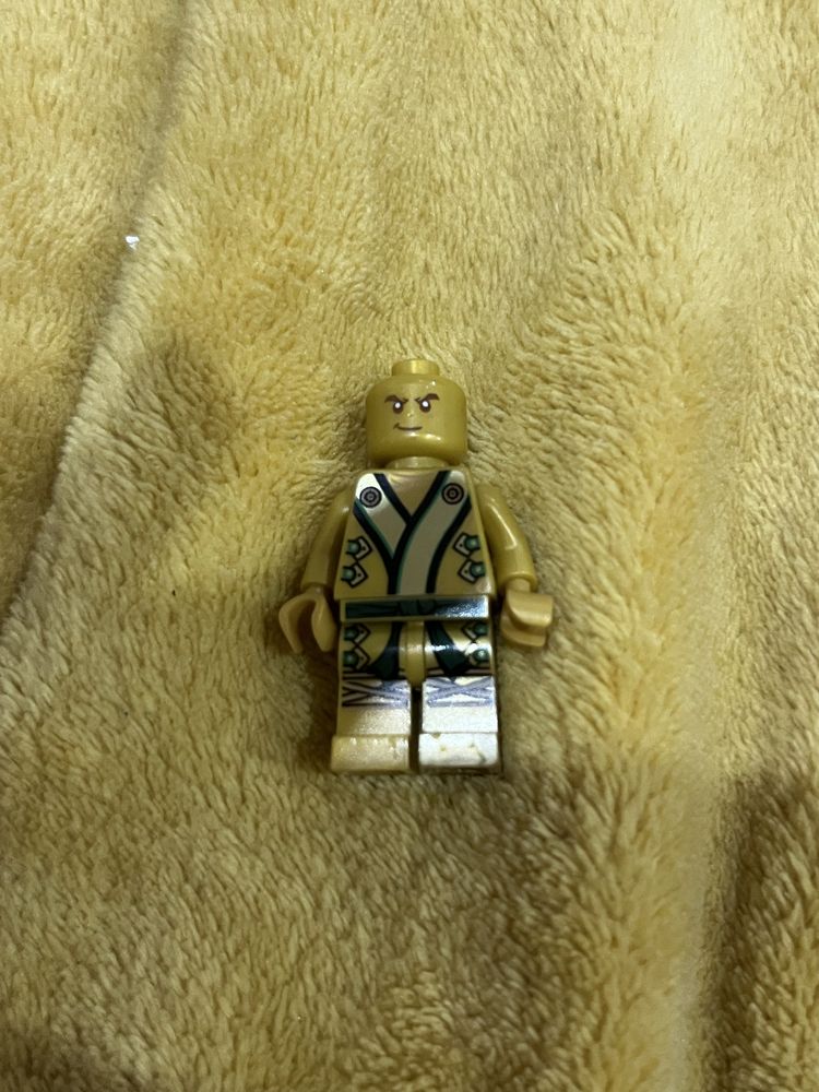 Lego ninjago lloyd garmadon stan bardzo dobry złoty ninja