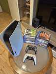 PlayStation 5 Ps5 z napędem. Stan idealny. 2 pady, gry