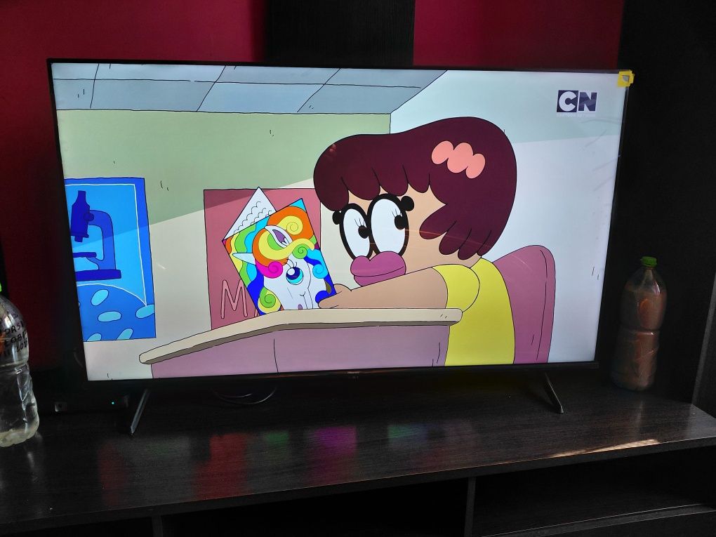 Sprzedam telewizor Hisense 55 cali  Qled  NOWY
