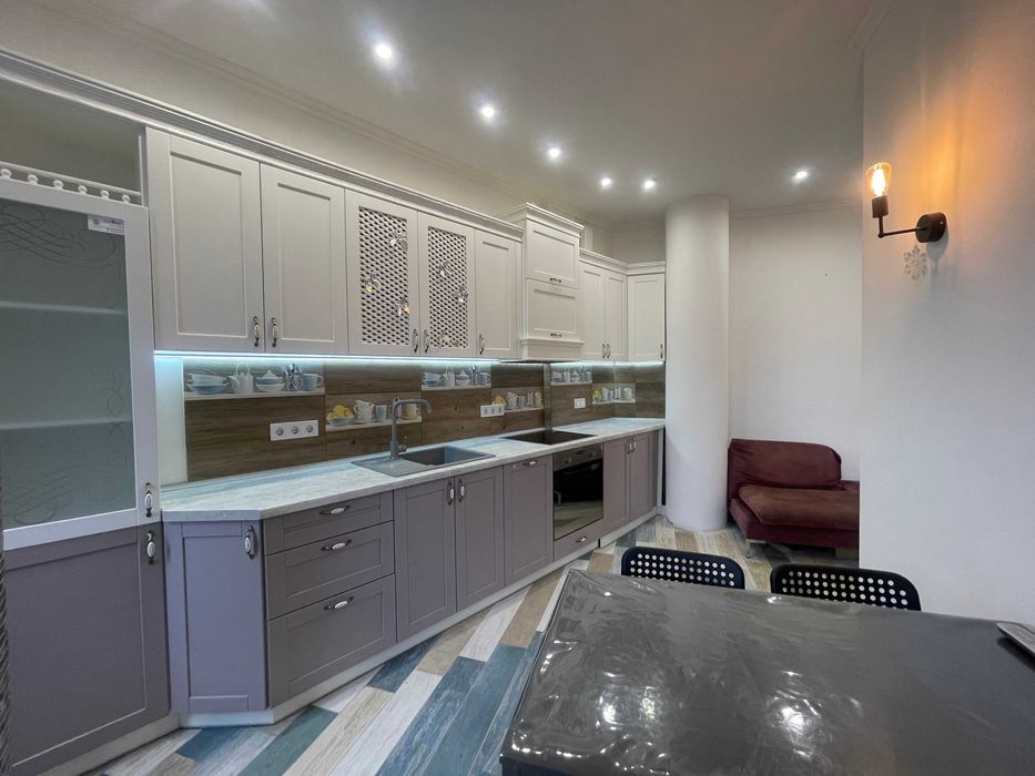 1 кім. 47 м2, вул. Ернста, 16, ЖК "Перлина Кадетського Гаю"