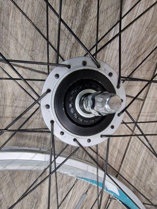 Koła do roweru komplet Nexus Inter 7 28 cali.