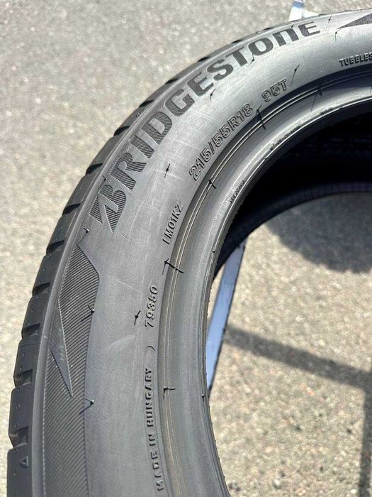 Зимові шини 215/55 R18 BRIDGESTONE BLIZZAK LM001 B-SEAL Протектор: 90%