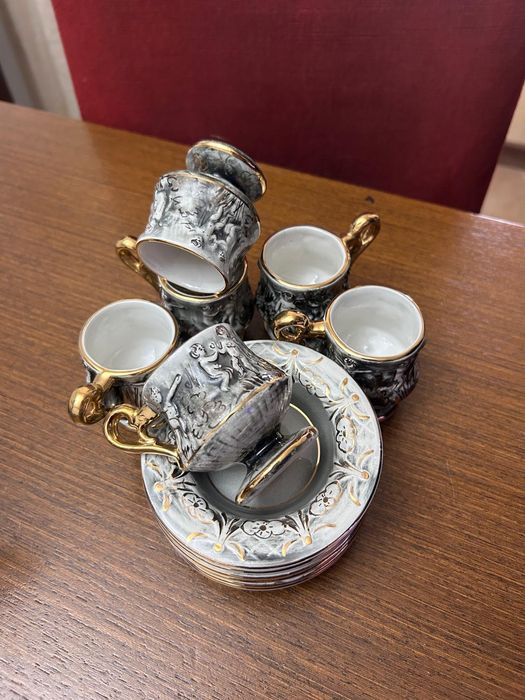 Conjunto de serviço de cafés