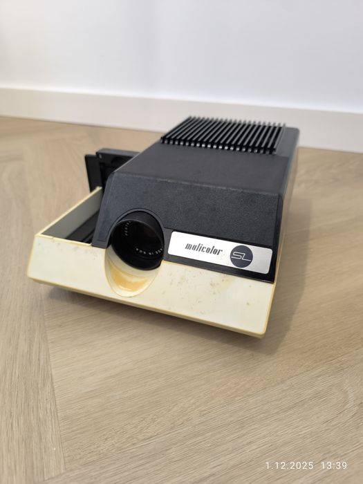 Rzutnik malicolor retro