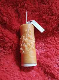 Pomarańczowa świeczka z konwaliami Handmade