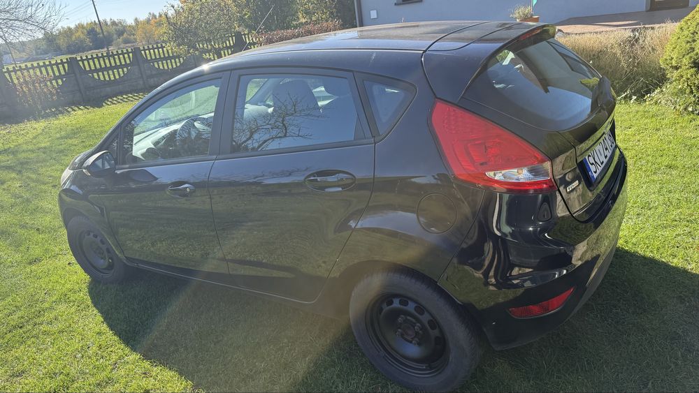 Ford Fiesta MK7_2010