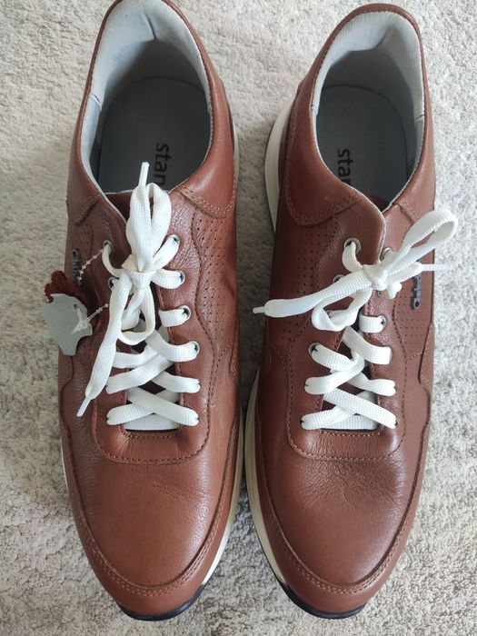 Чоловічі кросівки