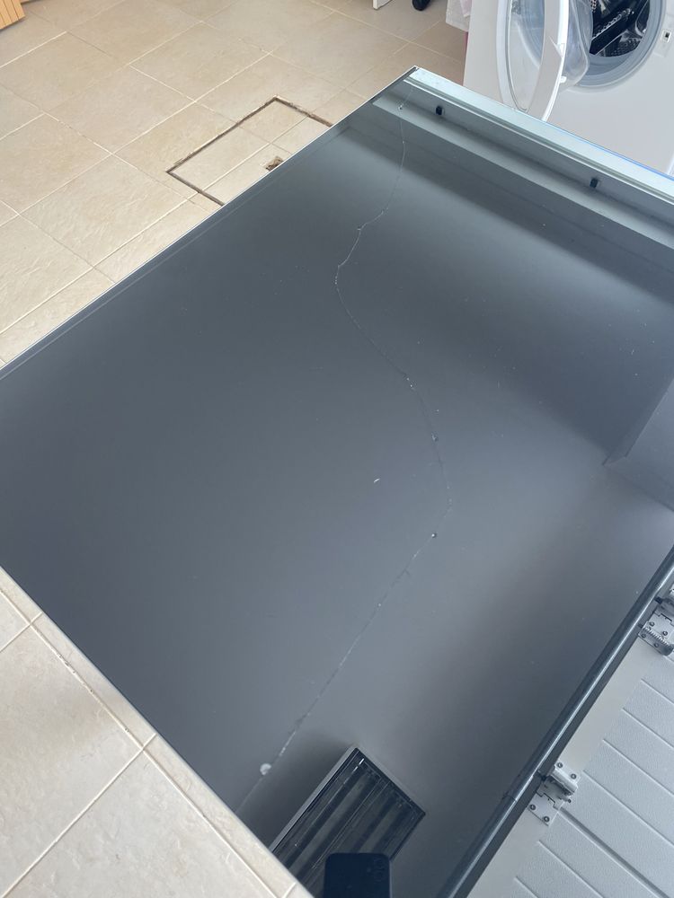 Mesa Extensível + 4 Cadeiras