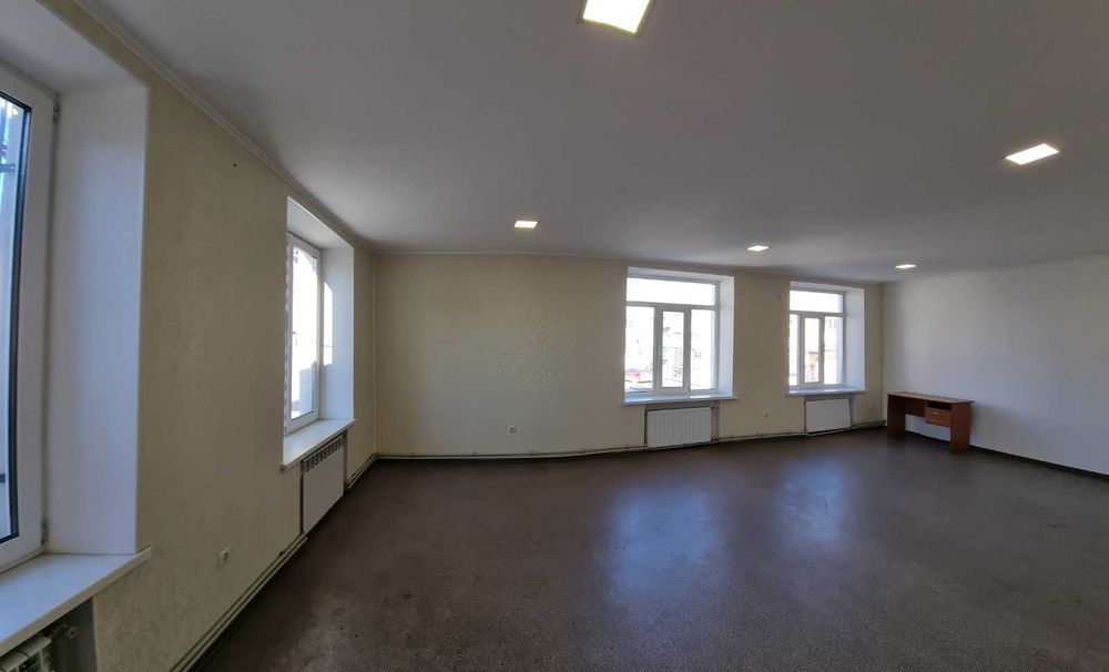 Оренда Приміщення 240метрів  можливо зі складом Без посередника