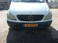 Решетка со значком Mercedes Vito 639 ОРИГИНАЛ