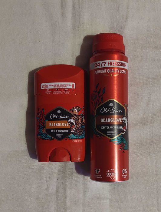 Zestaw Old Spice Bearglove - dezodorant w sztyfcie i sprayu