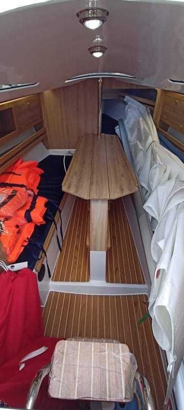 Sprzedam jacht Twister 26  nowy