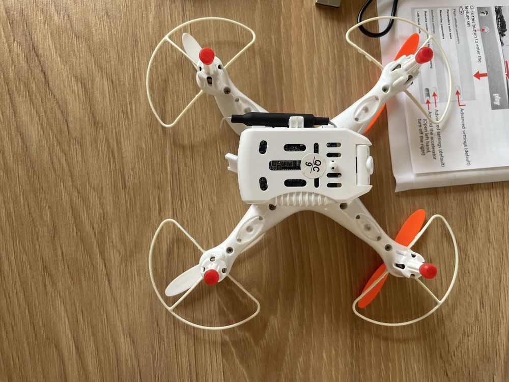 Dron RC Cheerson CX-30W BNF (moduł Wi-Fi, Android / iOS, kamera FPV)