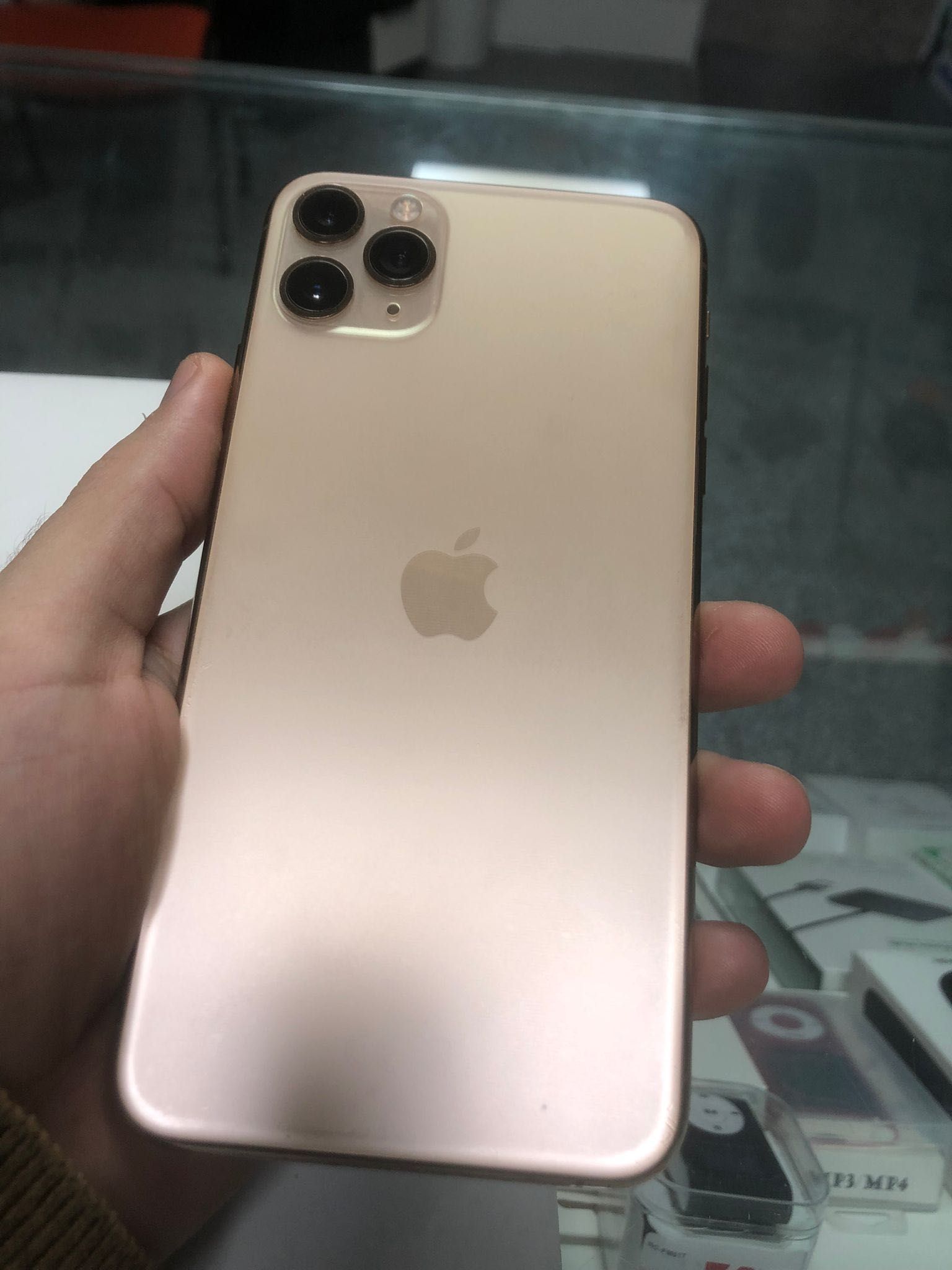 IPhone 11 Pro max