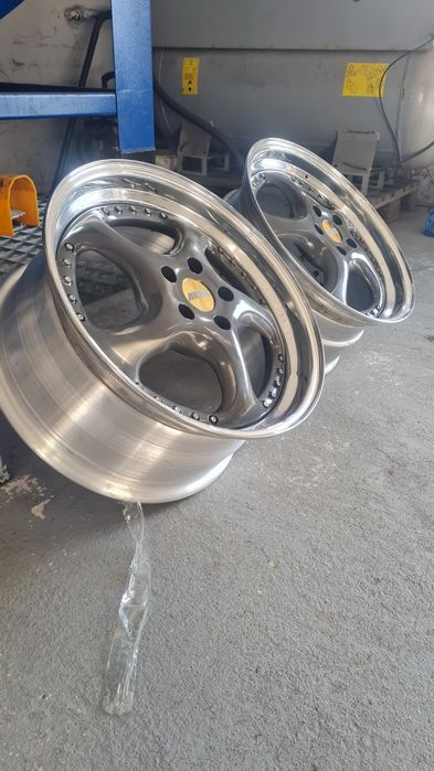 Felgi Artec Turbo 5x112 18' 3tlg Skręcane