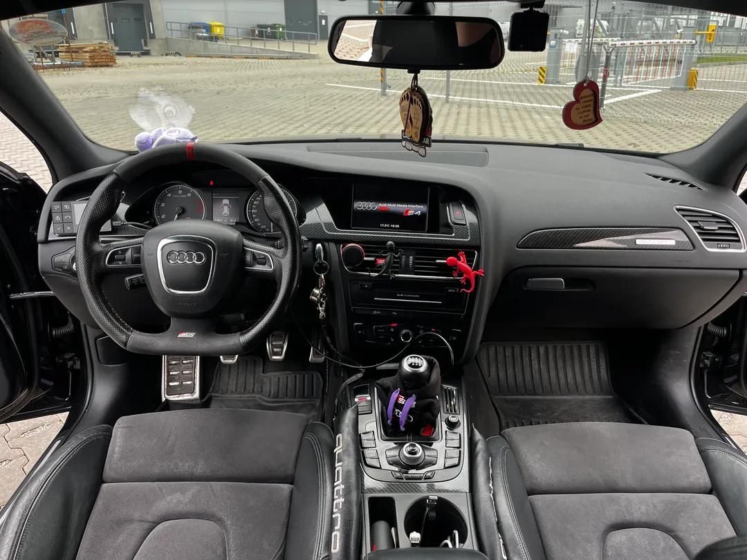 AUDI S4 B8 3.0 tfsi quattro