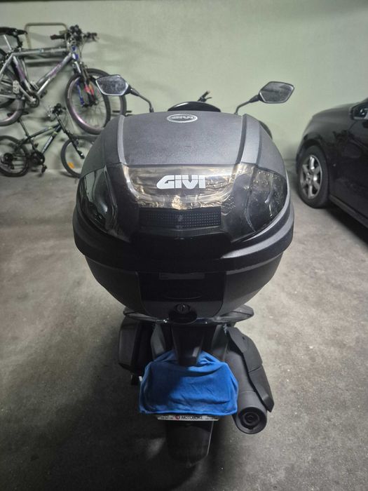 PCX 2020 com 7200km e muitos extras