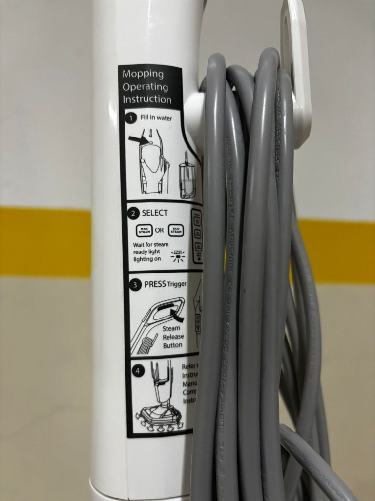 Aspirador Vertical Deerma ZQ990W 4-em-1 1300W Branco