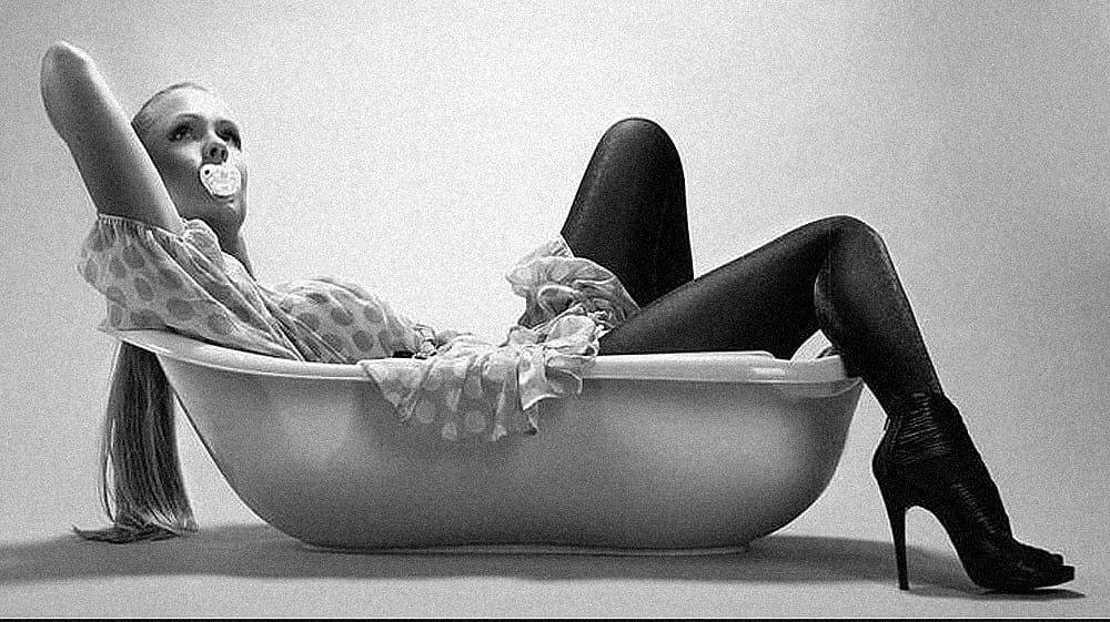 Apartamenty  profesjonalne   sesje fotograficzne modele modelki Poznan