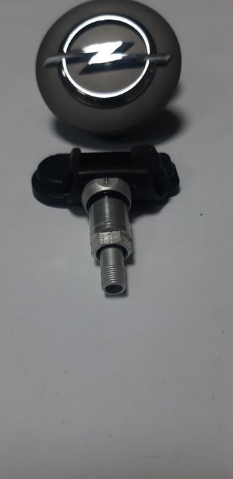 Czujnik ciśnienia TPMS Opel Insignia Corsa Astra 135.98775 GM