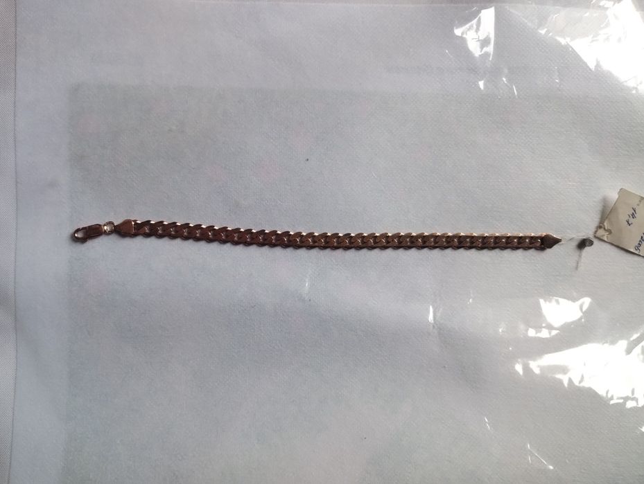 Продам серебряные 925 пр в позолоте браслет и кулон