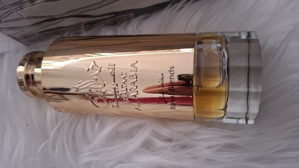 Perfume árabe  marcante e doce.