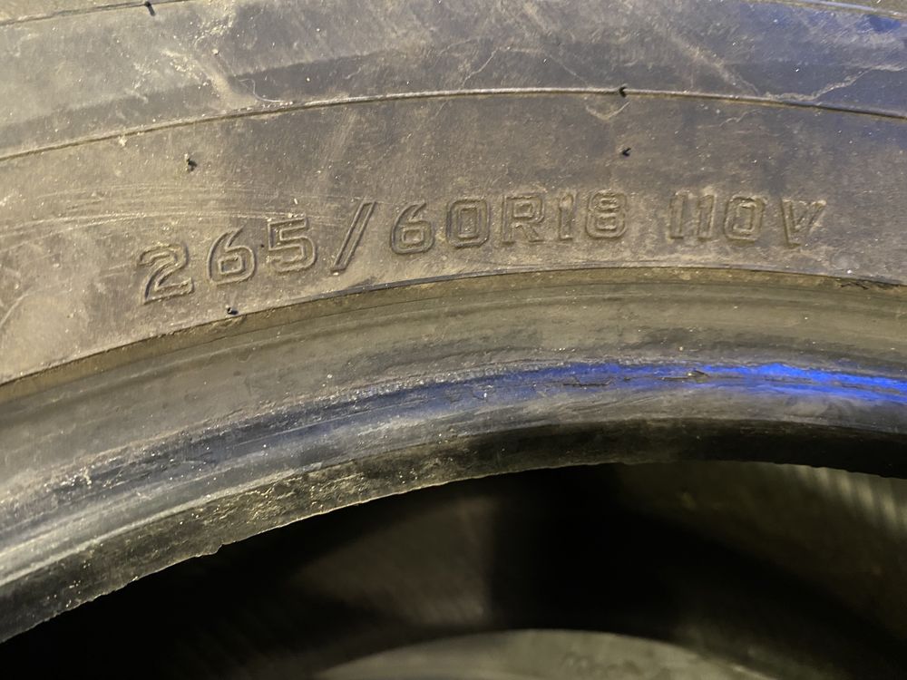 265/60R18 Falken