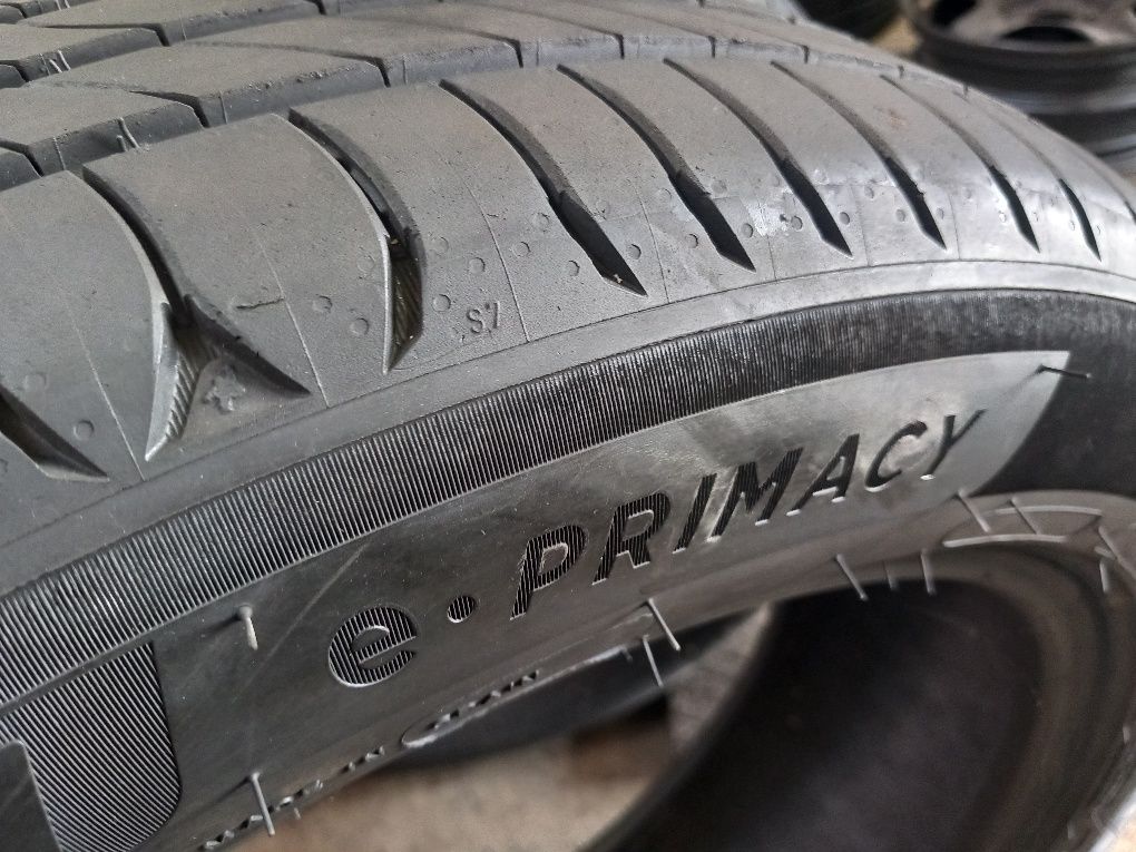 Pneus 205/55/19 Michelin Eprimacy dot2023