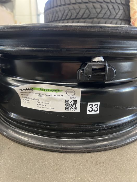 Felgi stalowe z czujnikami TPMS 6.5Jx16H2 ET41 5x115 Opel Astra Zafira