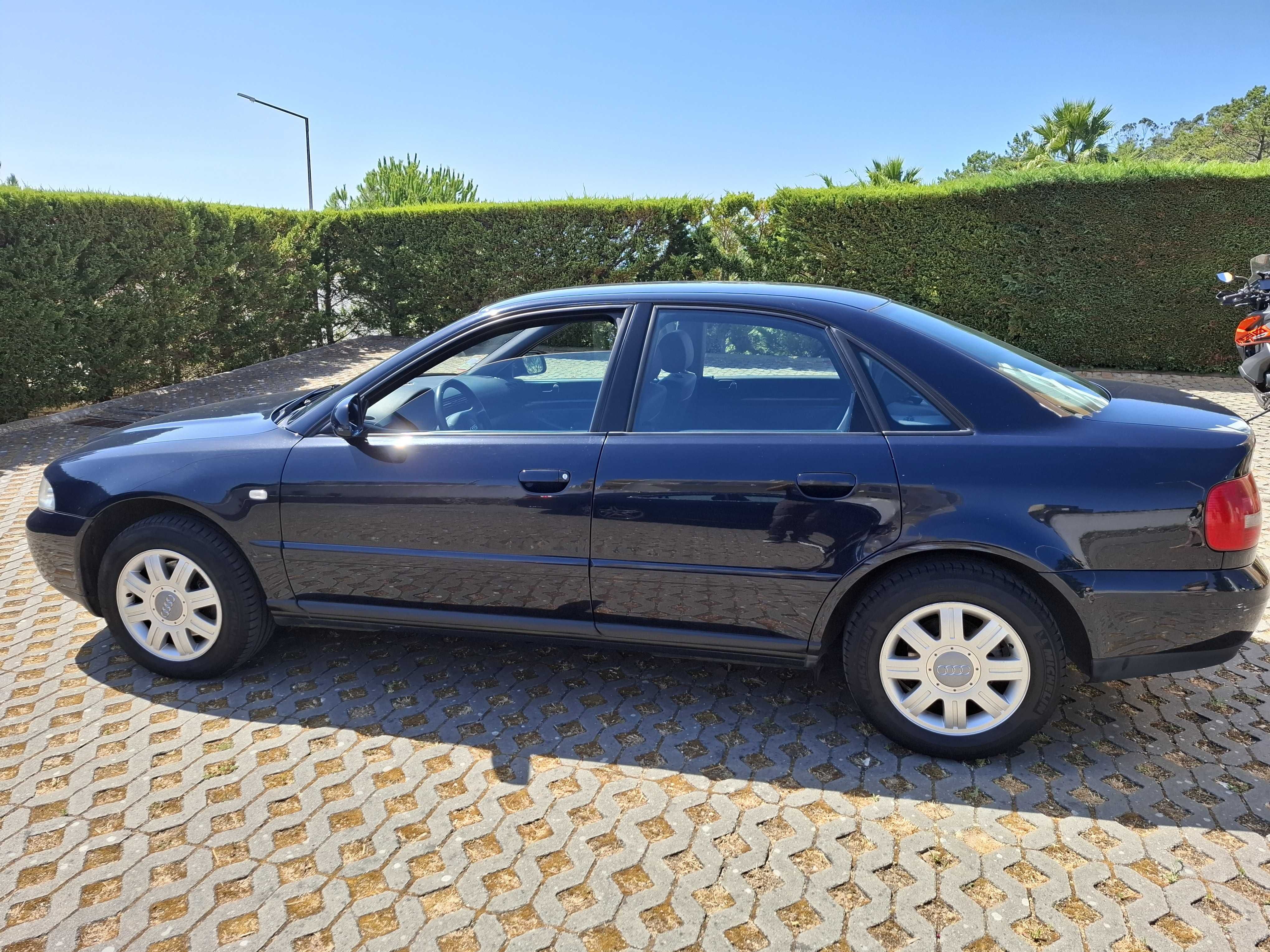 Audi A4 1.9 TDI 115cv – 2000 – 200.000 km – Excelente estado