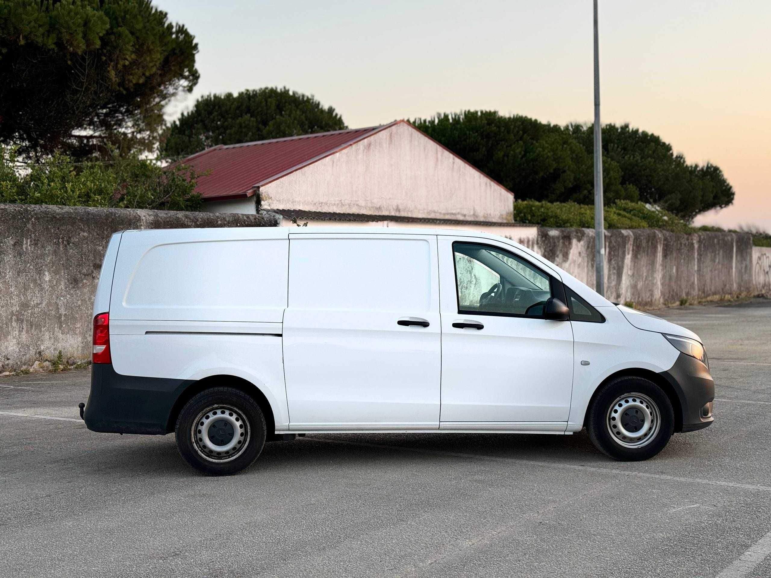 Mercedes-Benz Vito 111