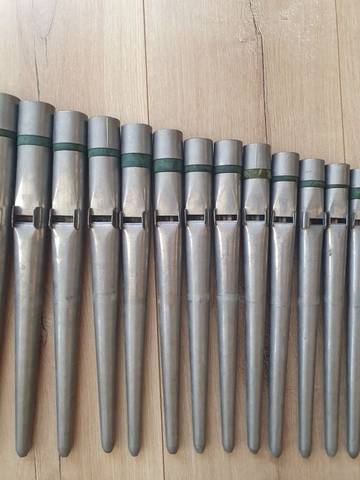 Głos organowy Bourdon 8' 44 tony