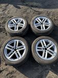Komplet kół zimowych 5x112 Audi VW Skoda 225/50/17 Barum