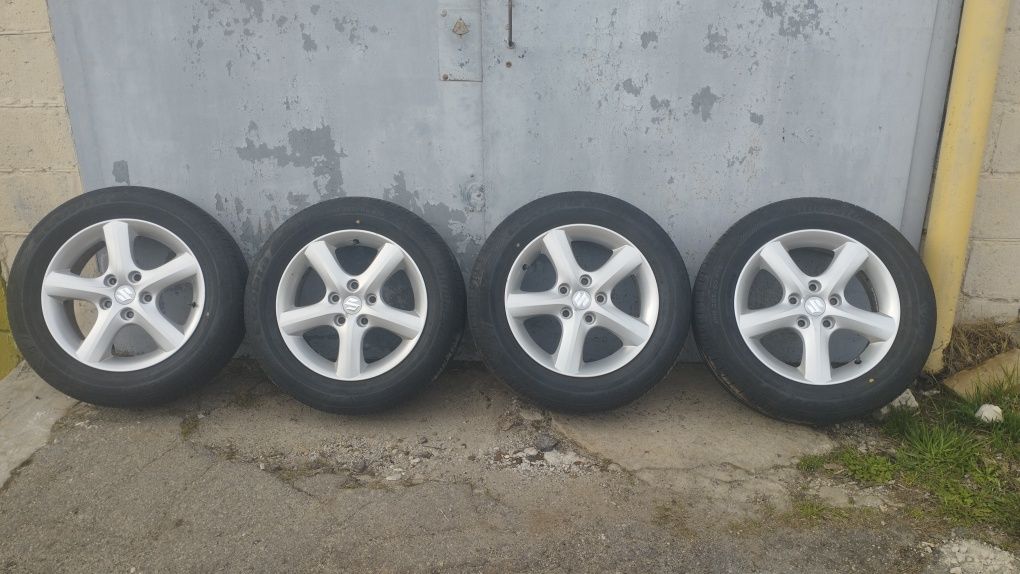 Шины 205/60r16 с дисками Сузуки Suzuki  5x114,3