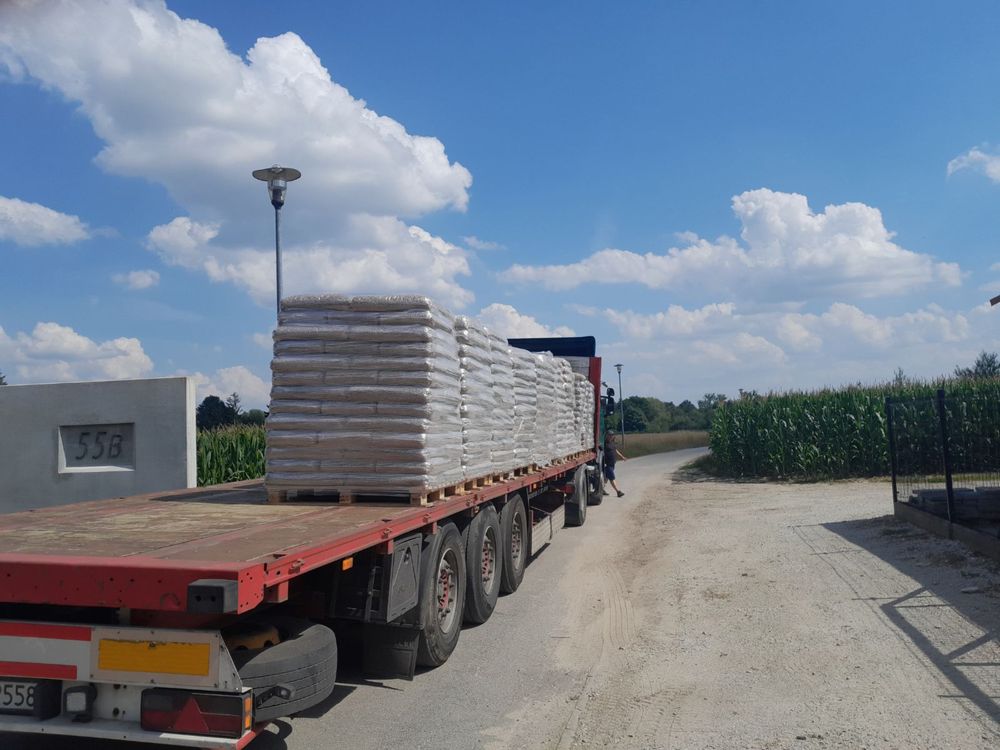 Pellet Sosna-Świerk czysta trocina, dobra jakość!