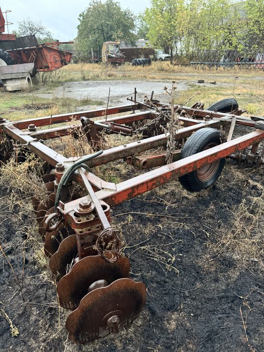 Продам дискову борону БДТ 3