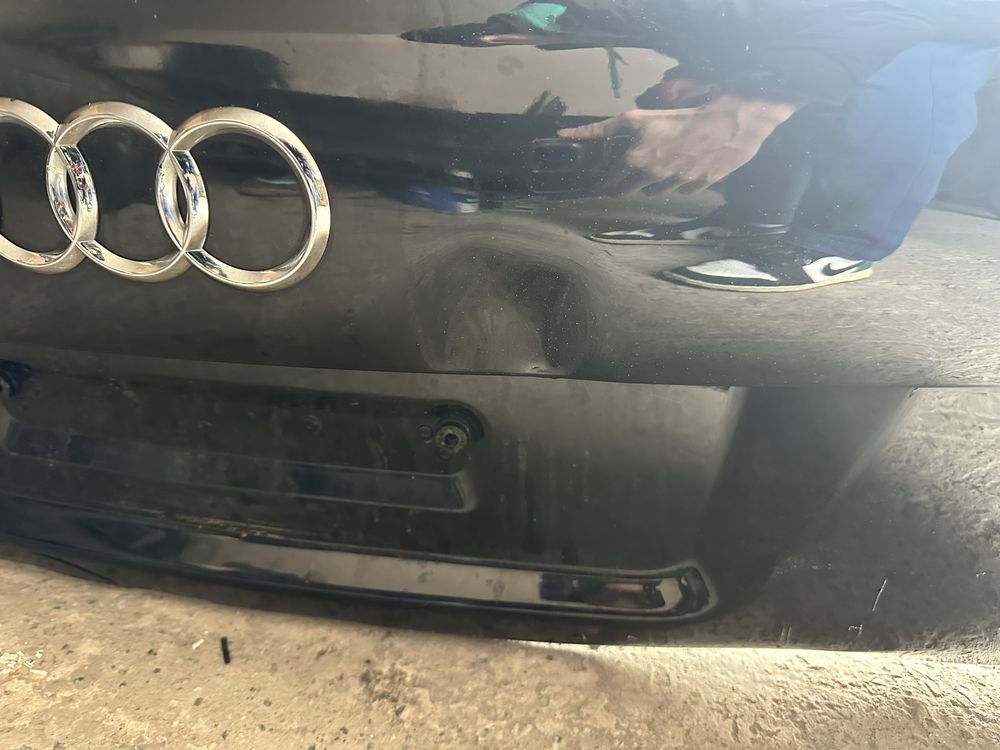 Кришка багажника Audi a6c6