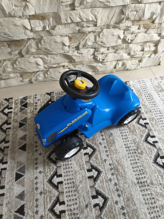 Jeździk dla dziecka new Holland odpychacz traktorek