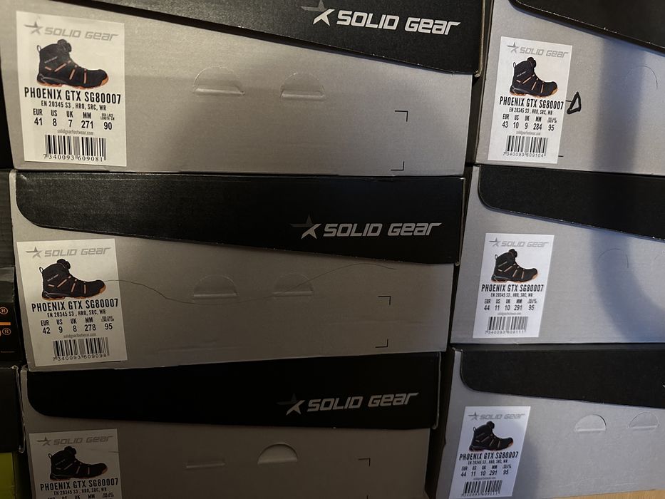 Buty 40 z membraną 41 Gore-Tex 42 Solid Gear 43 Phoenix GTX 44 45