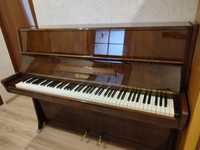 Продам піаніно Petrof