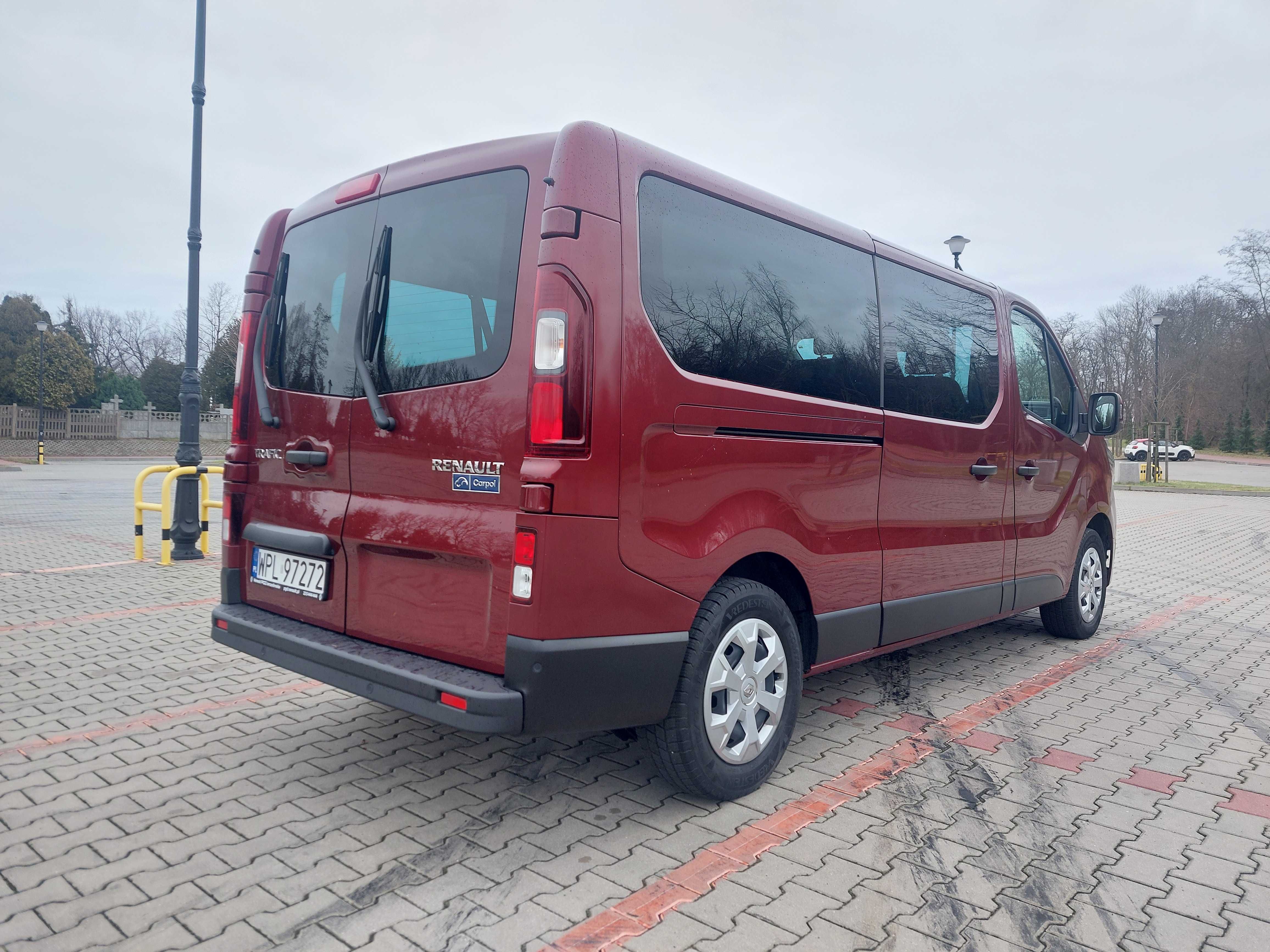 Wynajem Bus 9 Osób Long Automat