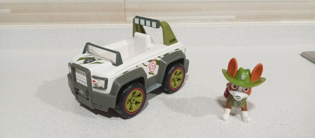 Veículo Do Tracker e Figura